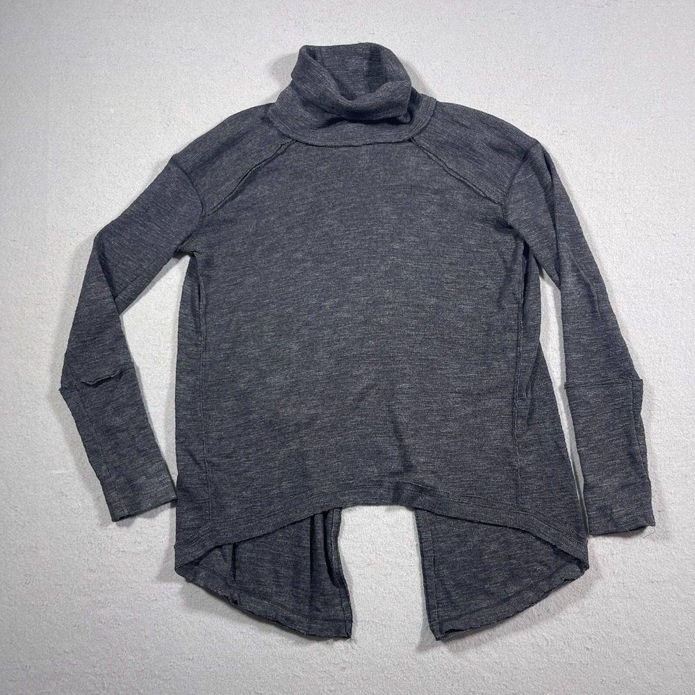 Free People Sweater Women XS Relaxed Turtle Neck Asymmetric Split Back Gray Boho